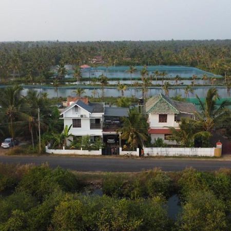 Karma Homestay Mundrothuruth Ngoại thất bức ảnh