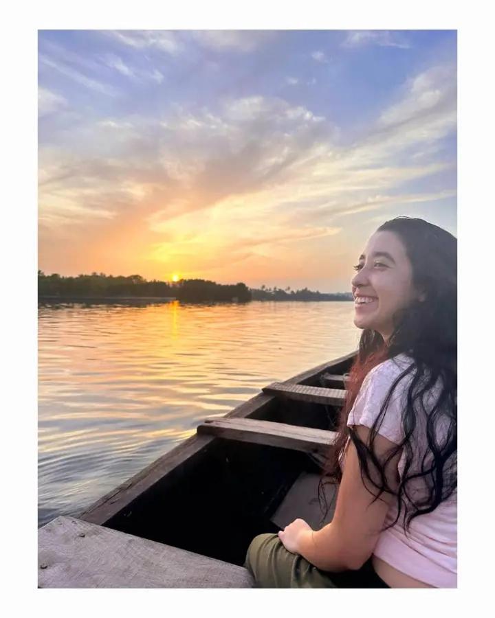 Karma Homestay Mundrothuruth Ngoại thất bức ảnh